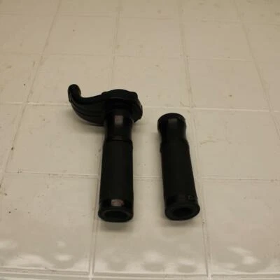 08-16 YAMAHA YZF R6 CABLE ACELERADOR LÍNEA CARCASA GUÍA BB406 Foto 1 de 4