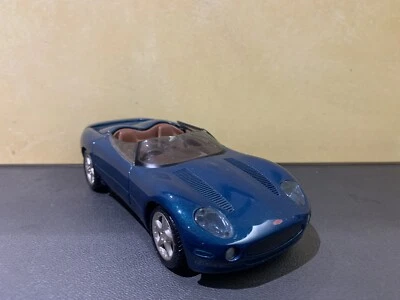 Maisto 1/25 Jaguar XK 180  - Immagine 1 di 4