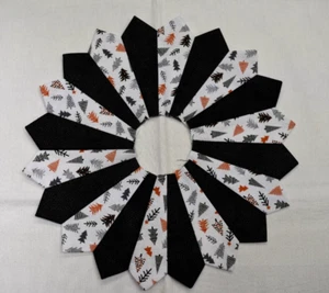 HOLIDAY PINES in THE ARTIC DRESDEN CIRCLES - Picture 1 of 1