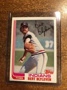 1982 Topps Basebal # 685 Bert Blyleven - Picture 1 of 14