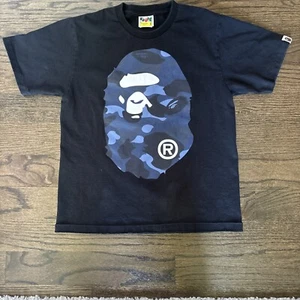*A Bathing Ape ® Small MENS T-Shirt Black x Navy Camo - Picture 1 of 7