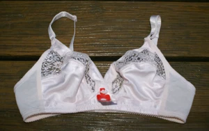 TRIUMPH Scarlet BH ohne Bügel traumweich Gr. 70 / B rosa NEU - Bild 1 von 7