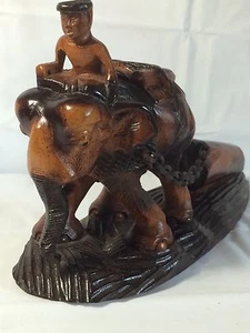 Schöner geschnitzter Holz Elefant Holz Kette Baumstamm Sattel Mann  - Bild 1 von 9