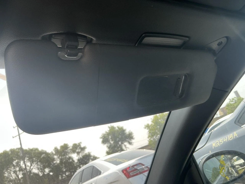 Passenger Sun Visor Illumination Convertible Vinyl Fits 07-13 BMW 328i 845127 Foto 1 de 4