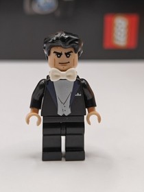 NEW DC Bruce Wayne (Black Tuxedo Bowtie) Custom Lego Minifigure Batman Movie