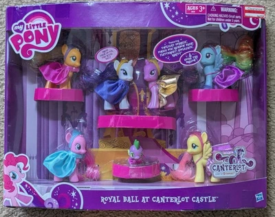 My Little Pony 2011 Royal Ball en Canterlot Castle (Objetivo) NUEVO SELLADO 🐎👑🐎 Foto 1 de 4