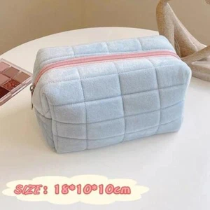 Large Fur Cosmetic Storage Bag - Women's Zipper Makeup Organizer & Travel Case - Picture 1 of 26