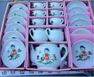 Straco 1950er Kinder Spielzeug Tee Set Japan NRMIB! 30-teiliges Set F.J. Strauss - Bild 1 von 9