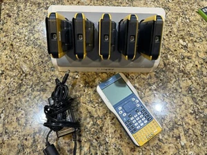 TI-nspire Charge Station - (6x) TI-nspire Calculators With Wireless Cradles - Picture 1 of 2