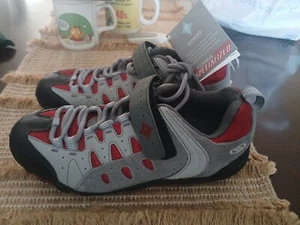 Specialized Womens Cycling Shoes Body Geometry EU 37 / US 6.5 Grey Black Red - Picture 1 of 7
