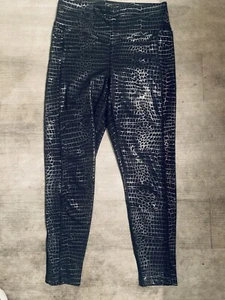 Victoria Secret Pink Active Wear Leggings Women’s Medium Snake Print Black - Picture 1 of 4