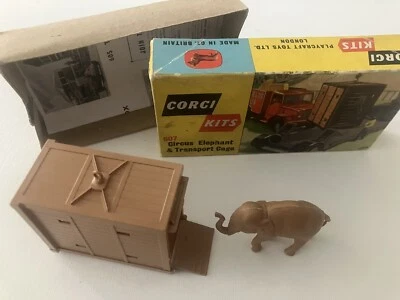 Corgi Toys Kits 607 Chipperfield's Elephant Transport Cage in original box - Bild 1 von 4