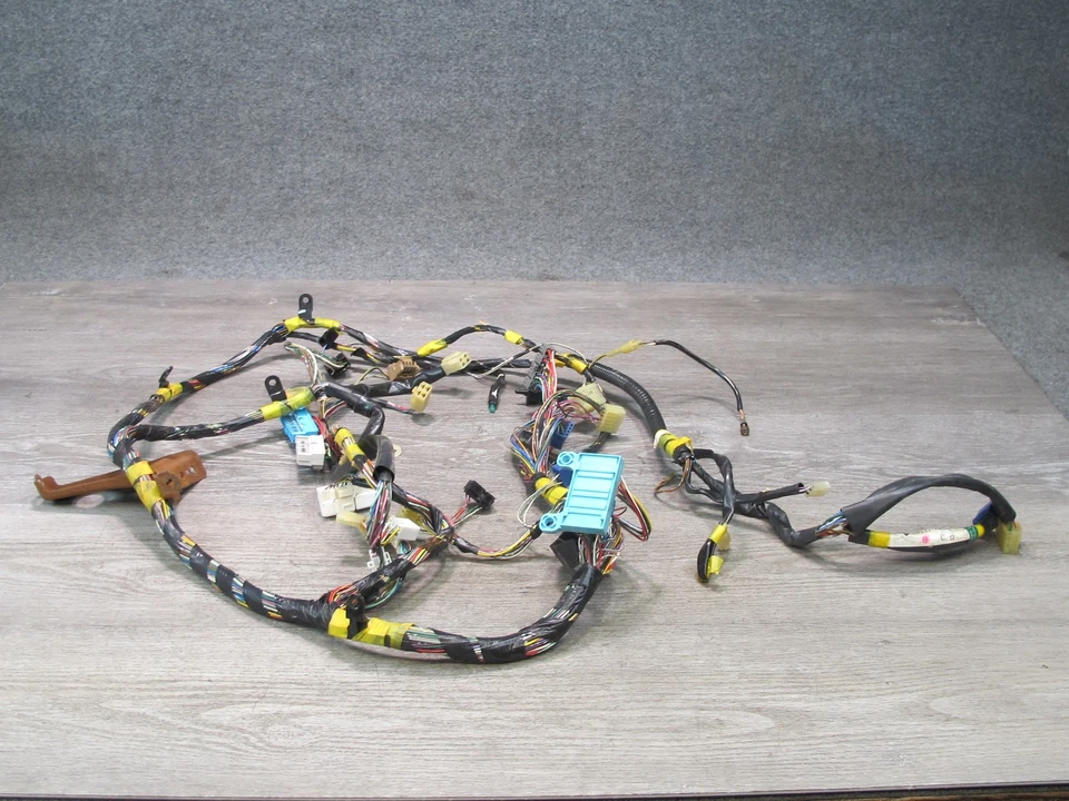 Toyota Supra MK3 1989 7MGE A/T tablero panel de instrumentos cableado arnés OEM Foto 1 de 4