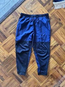 Nike Men XLarge Unlimited Water-Repellent Zippered Cuff Pants Blue FB8601-010 - Picture 1 of 8
