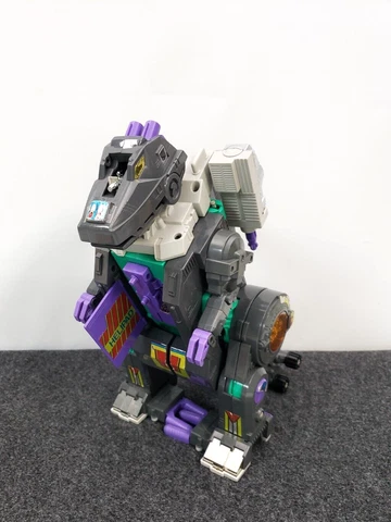 1986 Hasbro Vintage Transformers Evil Decepticon Trypticon (Incomplete) Cover