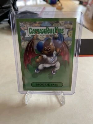 2022 TOPPS MLB X GPK PARDEE GARBAGE PAIL KIDS MOOKIE BETTS Bats 5B Green /75 - Image 1 of 3