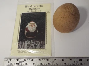 TALLADA EN MADERA TINA TONEY PATRÓN DE SANTA TRISTE-HUEVO DE GANSO-AZÚCAR PINO-4,75"-RARO** - Imagen 1 de 5