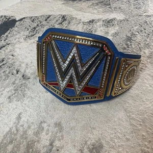 WWE Blue Universal Championship Replica Title Belt Authentic - Bild 1 von 13