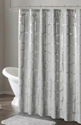 Cortina de Ducha Diseño Inteligente Raina Tela Gris Geométrica Metálica 72" x 72" Foto 1 de 4