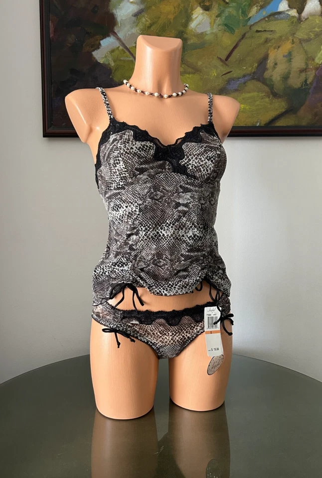 Conjunto de sujetador/panty/camisola con estampado de serpiente Jezebel nuevo con etiquetas, talla 34A/S/S Foto 1 de 4