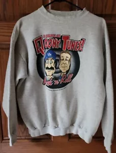 Bob and Tom Q95 A Couple Of Qoony Tunes Rock ‘n Roll Sz Large Sweater Logo 7 - Picture 1 of 6