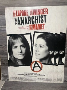 PATTI LUPONE, DEBRA WINGER, L'ANARCHICO, 2012, BROADWAY WINDOW CARD/POSTER - Foto 1 di 9