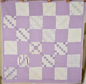 WELL QUILTED Vintage 20s Four Patch / Nine Patch Antique Quilt ~Shirting Fabrics - Picture 1 of 8