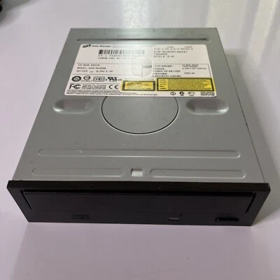 Compaq GCE-8480B IDE Internal CDROM Drive - Image 1 of 4