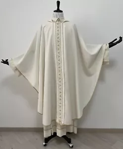 CASULA BIANCA AVORIO con decorazione raffinata - White chasuble - Kasel - Foto 1 di 4