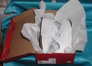 Puma Caven 2.0 White-Gold-Gum Adult size US 11 "NEW Open Box" Great Find WOW!! - Picture 1 of 6