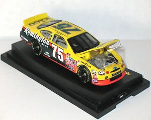 Revell 1/64 Chevrolet Monte Carlo Rick Mast MIB NRFP We ship Worldwide - Bild 1 von 3