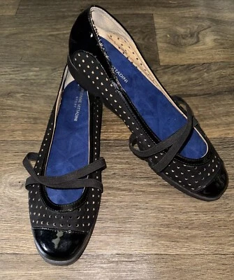 Tênis Adrienne Vittadini Sport Faine sem salto preto conforto feminino tamanho 9 - Imagem 1 de 4