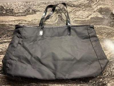 Bolso de Mano Saks Fifth Avenue Mujer Negro Nylon Doble Asa Extra Grande Foto 1 de 4