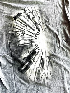 SURGICAL STEAL AUSTRALIAN THE COMMONWEALTH 2014 Tour T-SHIRT GILDAN COTTON Sml-M - Picture 1 of 7