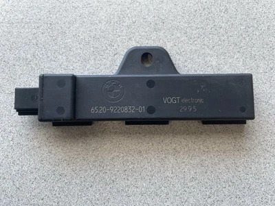 2008-2012 BMW 750i F01 ~ антенна ~ 65209220832 - Изображение 1 из 3