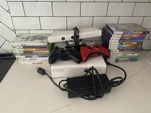 Xbox 360 Slim White Console 4gb- 22 Games - Kinect - 2 OEM Controllers - Picture 1 of 7