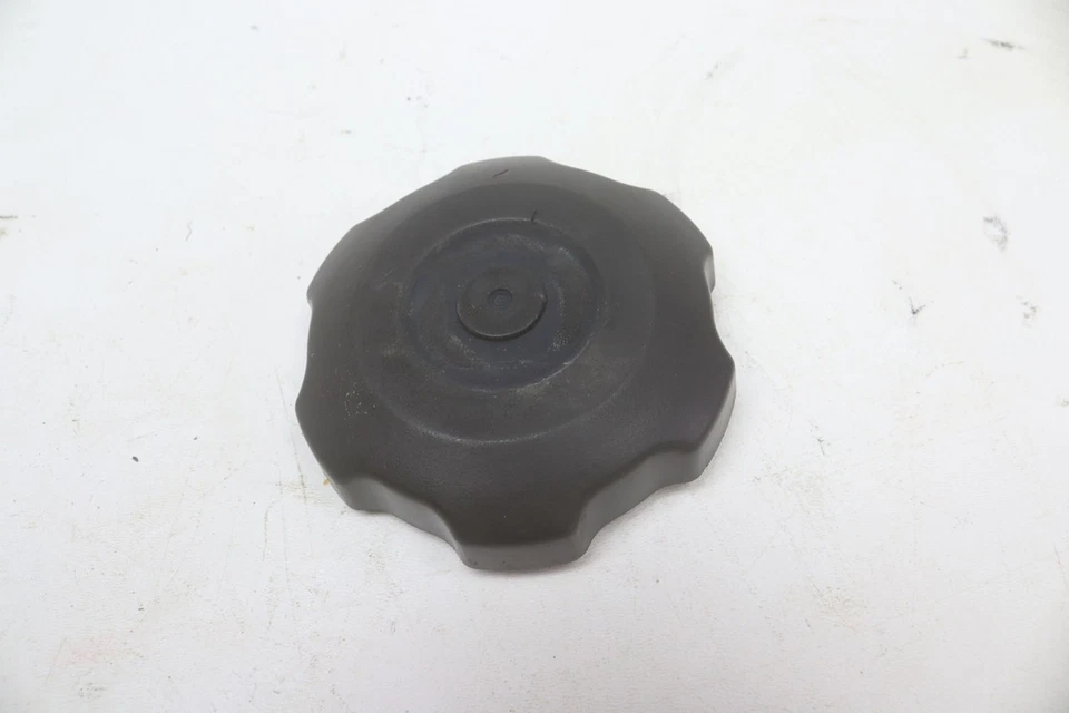 Yamaha Rhino 660 06 Gas Cap 2P5-24610-00-00 52467 Foto 1 de 2