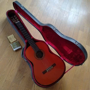 Yamaha GC‑5 Classical Guitar with Hard Case Japan Vintage Acoustic Nylon String - Picture 1 of 20