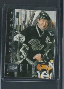 2019-20 Upper Deck # UD30-8 Wayne Gretzky 30 Years of Upper Deck - Picture 1 of 1