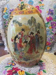 Unique Vintage Satsuma 12 1/2 Inch Ceramic Egg - Hand Painted - Picture 1 of 5