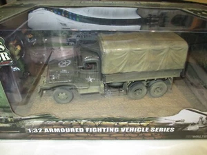 FORCES OF VALOR 1:32 GMC CCKW-353B US CARGO TRUCK US 1ST INFANTRY LST SHIP 1944 - Picture 1 of 4