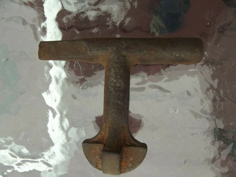 ANTIQUE STEEL KEY FOR OUTSIDE WATER? GAS? TURN ON - OFF,  VERY OLD Cover