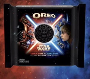 NEW LIMITED STAR WARS OREO RED BLUE CREME KYBER SUGAR CRYSTAL COOKIES 10.68 OZ - Picture 1 of 6