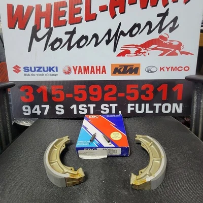 ZAPATOS DE FRENO NUEVOS EBC602 KAWASAKI KLF KD KX KZ SUZUKI TC TS DS DR SP RM Foto 1 de 4