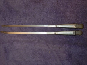1972 SAAB 99 Right And Left Wiper Arm  R2 - Bild 1 von 8