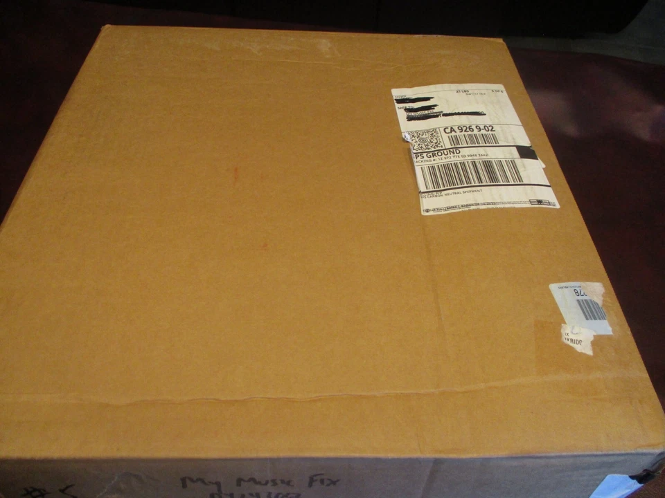 GEORGE HARRISON 16 LP IN ORIGINAL CONTAINER PROTECTIVE PACKAGING LIMITED BOX SET Foto 1 de 1