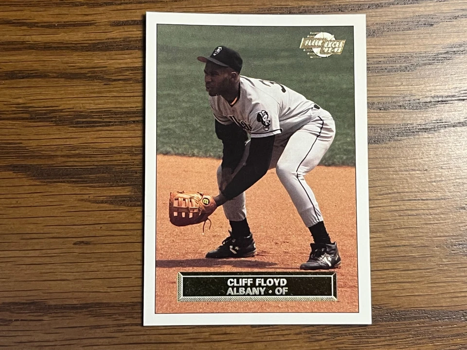 1992-93 Fleer Excel Cliff Floyd #58 - Image 1 of 2