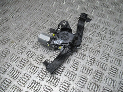 2019 VAUXHALL CORSA E SRI MK4 3DRS HATCH REAR WIPER MOTOR REF9517 - Image 1 of 4