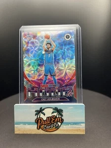 2023-24 Panini Hoops Premium Stock Chet Holmgren Hoopla /88 Red Scope Prizm #14 - Bild 1 von 2