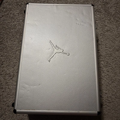 Nike Air Jordan 1 Retro Hi Silver 2010 25 aniversario 396009-001 solo estuche Foto 1 de 4